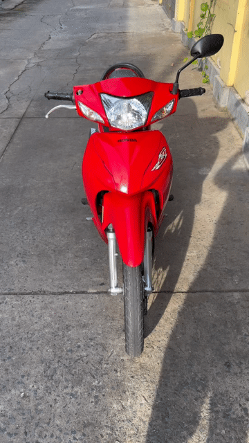 Honda Wave 2022 chính chủ, máy zin êm biển SG. Mua bán Xe máy tại Quận 8 Tp Hồ Chí Minh được đăng bởi Quân  hình 1