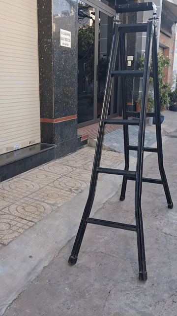 Thang chữ A Kim loại Gấp gọn Đen. Mua bán Nội thất, đồ gia dụng khác tại Quận Tân Phú Tp Hồ Chí Minh được đăng bởi Cao Duy Thắng hình 1