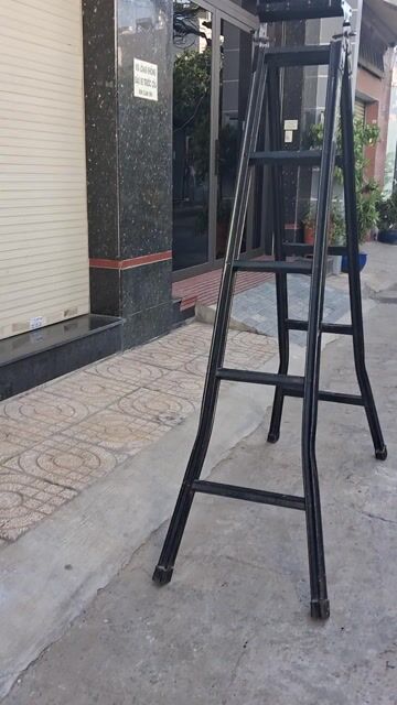 Thang chữ A Kim loại Gấp gọn Đen. Mua bán Nội thất, đồ gia dụng khác tại Quận Tân Phú Tp Hồ Chí Minh được đăng bởi Cao Duy Thắng hình 1