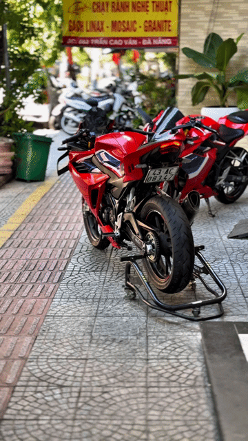 Honda CBR150R ABS up nhiều đồ chơi. Mua bán Xe máy tại Quận Thanh Khê Đà Nẵng được đăng bởi Xe Máy Đức Vũ 658 Trần Cao Vân hình 1