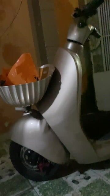 Xe máy điện màu hồng đồng Mới 99%. Mua bán Xe điện tại Thành phố Vũng Tàu Bà Rịa - Vũng Tàu được đăng bởi Dai Long Tran hình 1