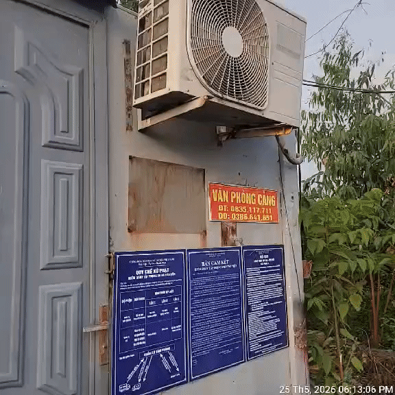 Thanh lý 1 container 20feet . Mua bán Đồ dùng văn phòng tại Huyện Đức Hòa Long An được đăng bởi Thái Thái hình 1