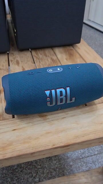 Loa Bluetooth JBL Charge 5 Xanh Nhỏ gọn Pin lâu. Mua bán Tivi, Âm thanh tại Quận Tân Phú Tp Hồ Chí Minh được đăng bởi Lê Quốc Khải hình 1