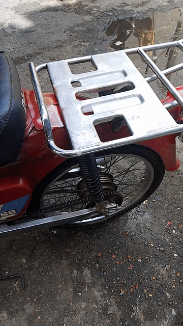Honda DH88 Đỏ Chở hàng Zin. Mua bán Xe máy tại Quận 6 Tp Hồ Chí Minh được đăng bởi Ngọc Lực hình 1
