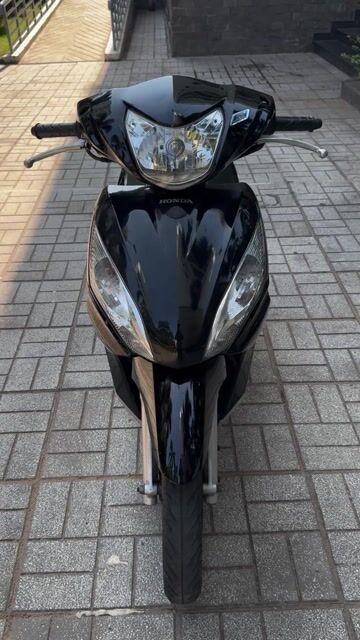 Honda Vision Đen BSTP nguyên zin chính chủ. Mua bán Xe máy tại Quận 12 Tp Hồ Chí Minh được đăng bởi XE MÁY HẢI THANH hình 1