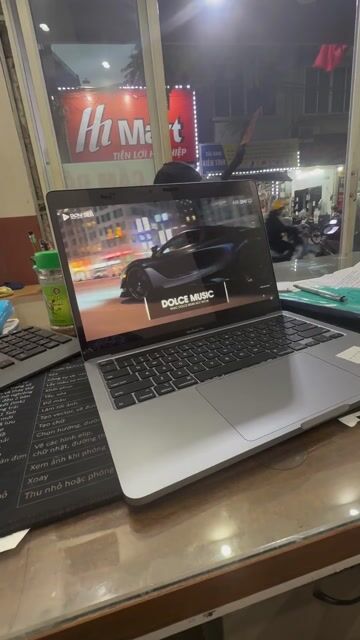M1 pro 2020. Mua bán Laptop tại Quận Bắc Từ Liêm Hà Nội được đăng bởi Lê Văn Hoà hình 1