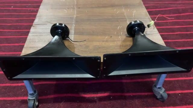 Kèn gang Magnavox. Mua bán Tivi, Âm thanh tại Huyện Hòa Vang Đà Nẵng được đăng bởi Xuân Tiến hình 1