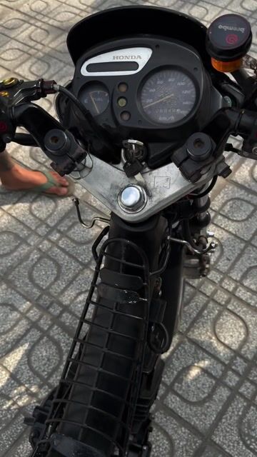 Honda Nova Tina 2T Đen. Mua bán Xe máy tại Huyện Cái Bè Tiền Giang được đăng bởi Dương Cổ Cò hình 1