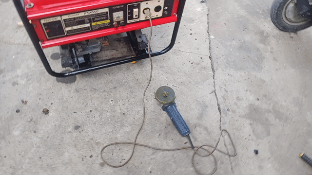Máy phát điện Honda PG4000 mới 95%. Mua bán Đồ chuyên dụng, Giống nuôi trồng tại Huyện Trảng Bàng Tây Ninh được đăng bởi BÒ ĐỰC  hình 1