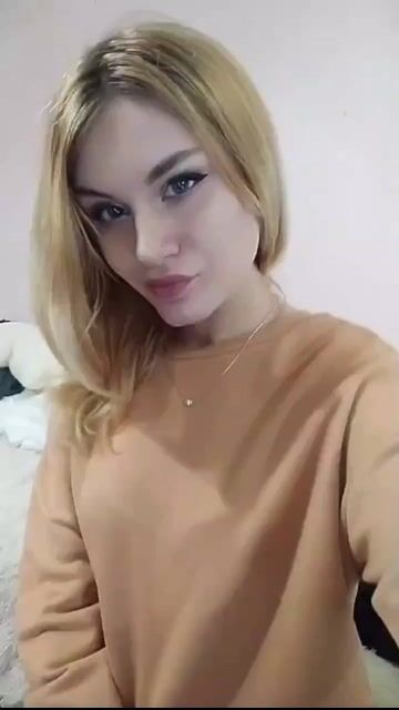 Model - Young Lady feet