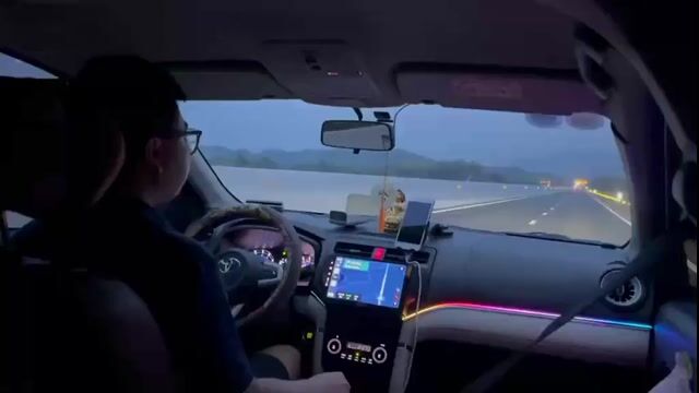 Toyota Rush 2018 Trắng 140000 km. Mua bán Ô tô tại Thành phố Biên Hòa Đồng Nai được đăng bởi VÕ THANH NAM PHƯƠNG hình 1