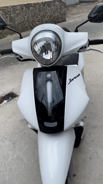 Yamaha Janus FI 2018 Trắng đen. Mua bán Xe máy tại Quận Tân Phú Tp Hồ Chí Minh được đăng bởi Thanh trần hình 1