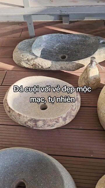 Chậu đá cuội, bồn rửa tay bằng đá cuội. Mua bán Thiết bị vệ sinh, nhà tắm tại Thành phố Thủ Đức Tp Hồ Chí Minh được đăng bởi Nội Thất Tân Cổ Điển hình 1