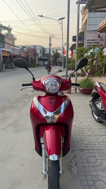 Honda SH Mode 2014 Đỏ đen Đã qua sử dụng. Mua bán Xe máy tại Huyện Chợ Mới An Giang được đăng bởi Cửa hàng xe Thiên Phước 2 hình 1