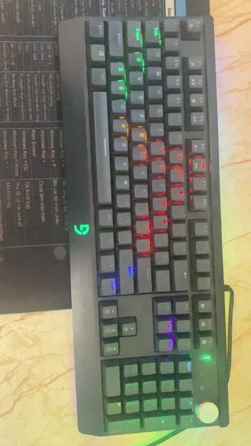 Bàn phím cơ Đen RGB Có dây. Mua bán Phụ kiện (Màn hình, Chuột...) tại Quận Bình Tân Tp Hồ Chí Minh được đăng bởi Hoàng Hải hình 1