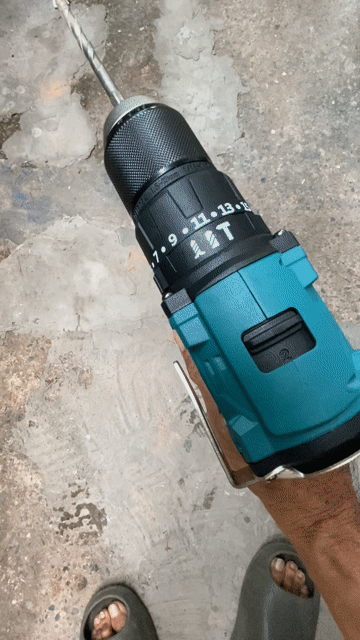 Bộ máy khoan pin 18V Không chổi than đầu 13 ly. Mua bán Đồ chuyên dụng, Giống nuôi trồng tại Huyện Hóc Môn Tp Hồ Chí Minh được đăng bởi Quyền hình 1