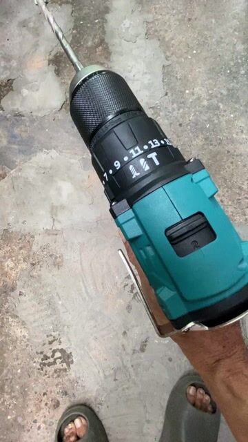 Bộ máy khoan pin 18V Không chổi than đầu 13 ly. Mua bán Đồ chuyên dụng, Giống nuôi trồng tại Huyện Hóc Môn Tp Hồ Chí Minh được đăng bởi Quyền hình 1