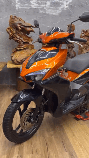 Honda Airblade 2016 biển SG máy zin bao khoẻ. Mua bán Xe máy tại Quận 7 Tp Hồ Chí Minh được đăng bởi Xe Cũ Hiếu CT hình 1