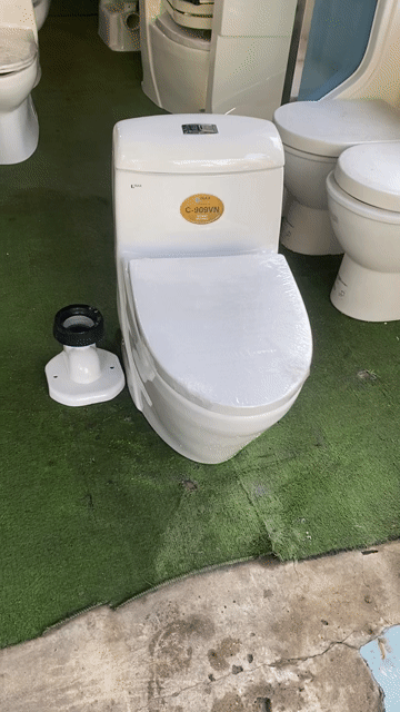 Bồn cầu INAX C-909VN Sứ Trắng Đã qua sử dụng. Mua bán Thiết bị vệ sinh, nhà tắm tại Quận Tân Phú Tp Hồ Chí Minh được đăng bởi TBVS THANH LÝ TPHCM hình 1