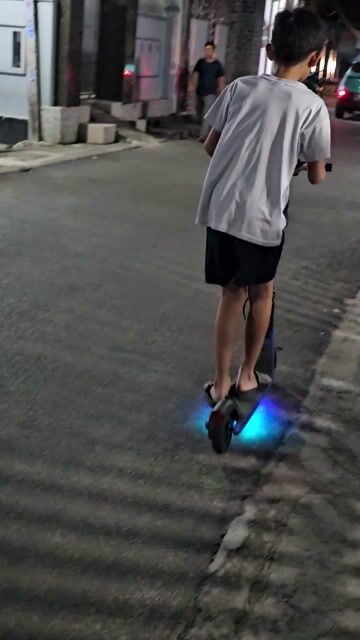 Xe scooter thế hệ mới Segway Ninebot C2 Pro 2025. Mua bán Xe điện tại Huyện Đất Đỏ Bà Rịa - Vũng Tàu được đăng bởi Mr- Phat hình 1