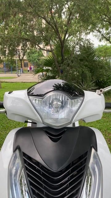 SH 2015 máy rin -GÓP TRẢ TRƯỚC 11Tr2 BAO ĐẬU HỒ SO. Mua bán Xe máy tại Quận Sơn Trà Đà Nẵng được đăng bởi XE MÁY CŨ TRẢ GÓP NHẬT 241 KHÚC HẠO hình 1