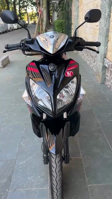 Nouvo lx 135 hàng cọp chạy 3 v sơn máy sần zin100%. Mua bán Xe máy tại Quận Cầu Giấy Hà Nội được đăng bởi nguyễn bích thuỷ hình 1