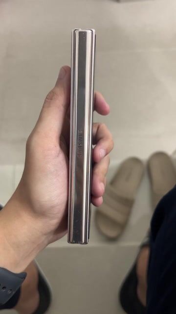 Samsung Galaxy Z Fold4 512GB Trắng. Mua bán Điện thoại tại Thành phố Vũng Tàu Bà Rịa - Vũng Tàu được đăng bởi Nhật Anh  hình 1