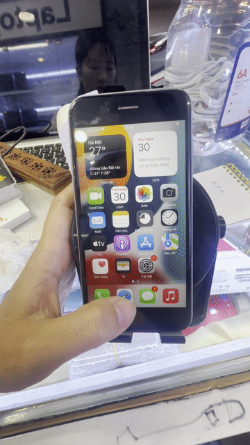 Apple iPhone 6s quốc tế , pin 100% , còn vân tay. Mua bán Điện thoại tại Quận 10 Tp Hồ Chí Minh được đăng bởi Thư hình 1