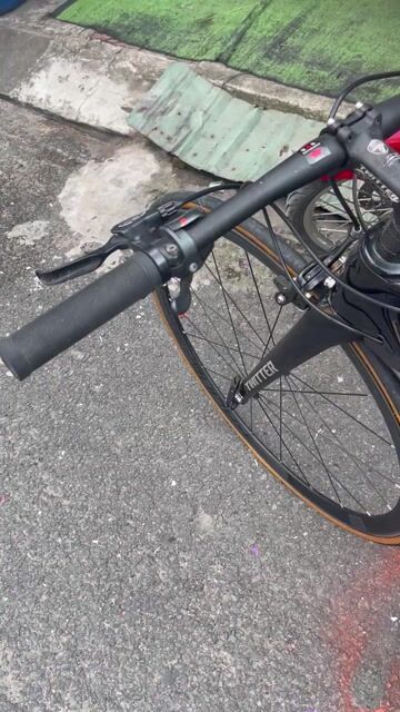 Xe đạp đua Twitter Thunder Carbon Đen. Mua bán Xe đạp tại Huyện Hóc Môn Tp Hồ Chí Minh được đăng bởi Chuỵ Bi hình 1