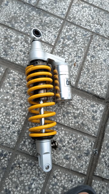 Phuộc nhún Ohlins Kim loại. Mua bán Phụ tùng xe tại Thành phố Long Xuyên An Giang được đăng bởi Sành hình 1