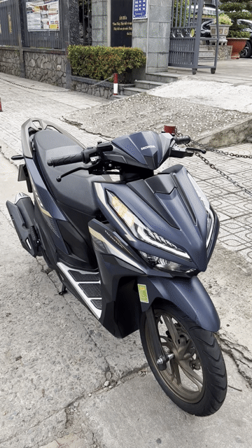 Honda Vario 125cc 2024 Xám Indonesia 4000 km. Mua bán Xe máy tại Thành phố Biên Hòa Đồng Nai được đăng bởi Khiêm Đỗ hình 1