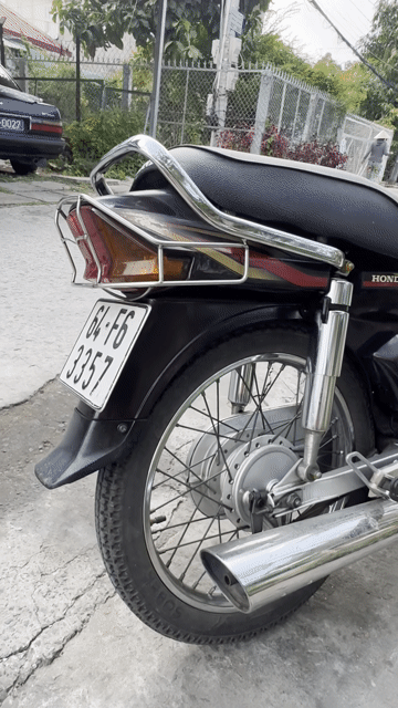2 em honda super dream. Mua bán Xe máy tại Thành phố Vĩnh Long Vĩnh Long được đăng bởi xe cầm thanh lý hình 1