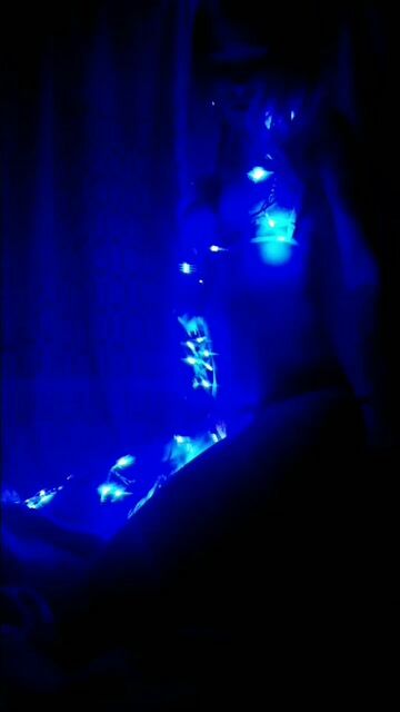 Model - Anastacia Great longlegs