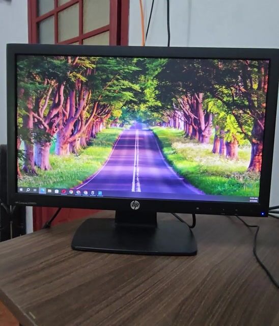 Màn hình HP 21 inch HD+ Đen. Mua bán Phụ kiện (Màn hình, Chuột...) tại Thành phố Bến Tre Bến Tre được đăng bởi Lao Thanh Phước Lộc hình 1