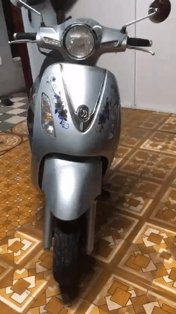 SYM Attila màu Bạc. Mua bán Xe máy tại Thành phố Biên Hòa Đồng Nai được đăng bởi Huyền Trân hình 1