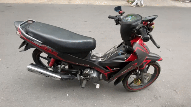 Việt Thái 50cc 2018 Đen Đỏ 5.300 km. Mua bán Xe máy tại Quận Phú Nhuận Tp Hồ Chí Minh được đăng bởi Tiến Kiệt hình 1