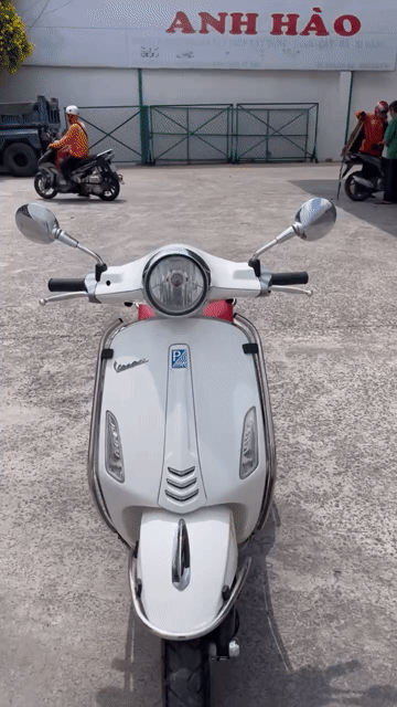 Piaggio Vespa Primavera 2016 Trắng. Mua bán Xe máy tại Quận Bình Thạnh Tp Hồ Chí Minh được đăng bởi văn vũ hình 1
