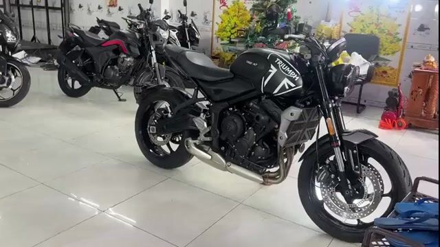 Triumph Trident 660 ABS 2022 Đen 13000 km. Mua bán Xe máy tại Huyện Bình Chánh Tp Hồ Chí Minh được đăng bởi Hoán Nguyễn hình 1