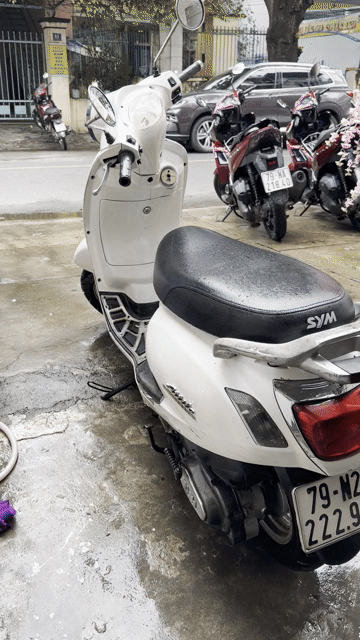 SYM Attila 2017 Trắng. Mua bán Xe máy tại Thành phố Nha Trang Khánh Hòa được đăng bởi Ngô Minh Tài hình 1
