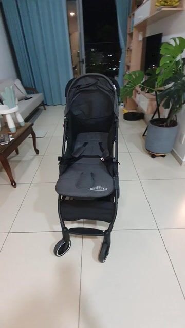 Xe đẩy 1 chiều gập gon Gluck Baby C-3 - Màu xám