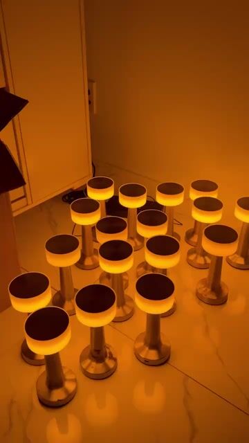 Đèn LED để bàn Vimite Vàng cam. Mua bán Đèn tại Quận Tân Bình Tp Hồ Chí Minh được đăng bởi Đinh Quốc Toàn hình 1