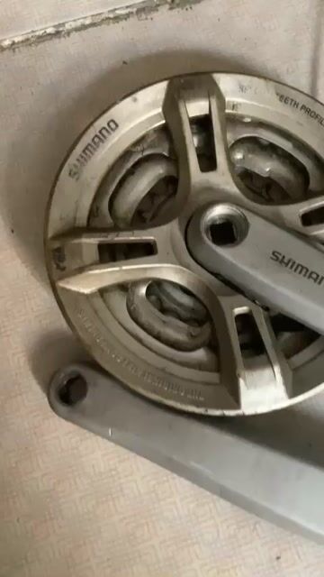 GIÒ DĨA SHIMANO + CẶP VÈ BÁNH XE 700 + BAGA. Mua bán Phụ tùng xe tại Quận 3 Tp Hồ Chí Minh được đăng bởi daumycom hình 1