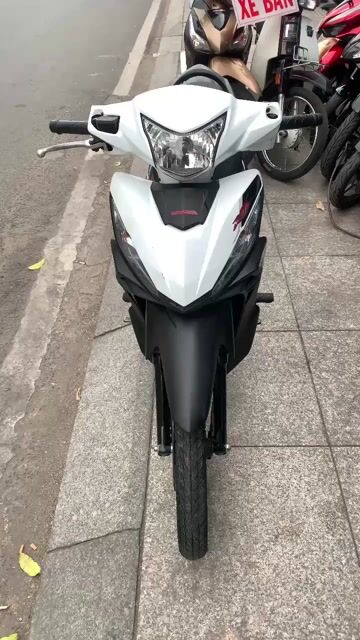 Honda Wave RSX Fi 2023 Trắng đen 90% mới. Mua bán Xe máy tại Quận Tân Phú Tp Hồ Chí Minh được đăng bởi Tuanduy hình 1