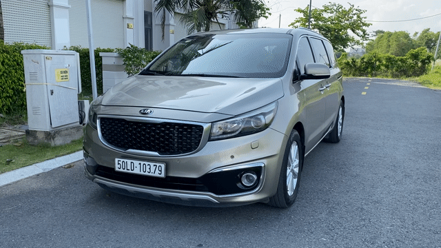 Kia Sedona 2016 bản full dầu, sơn zin 95%. Mua bán Ô tô tại Huyện Hóc Môn Tp Hồ Chí Minh được đăng bởi hiếu hình 1