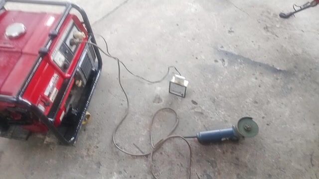 Máy phát điện Honda nhật bãi . Mua bán Đồ chuyên dụng, Giống nuôi trồng tại Huyện Trảng Bàng Tây Ninh được đăng bởi BÒ ĐỰC  hình 1