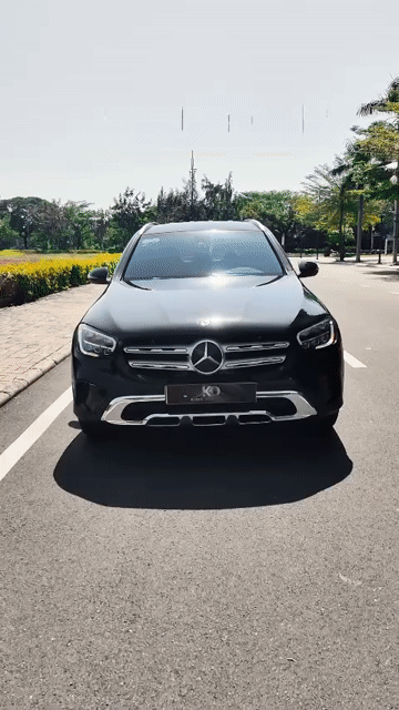 Mercedes GLC200 Facelift 2021 Đen. Mua bán Ô tô tại Quận 7 Tp Hồ Chí Minh được đăng bởi Gia Bảo Xe Lướt SaiGon hình 1