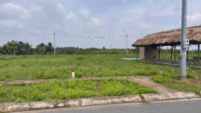 Mua bán Đất Huyện Nhơn Trạch Đồng Nai diện tích 200 m² giá 7,6 tỷ