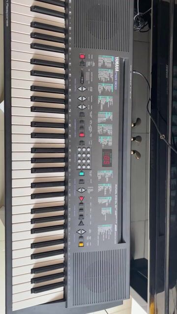 Đàn Organ Yamaha PSR-300 Đen. Mua bán Nhạc cụ tại Quận Bình Thuỷ Cần Thơ được đăng bởi TRUNG TÂM ÂM NHẠC HT hình 1