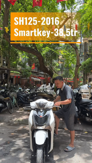 Sh125i Smartkey Trắng Sporty Đẹp chất lượng Sh 125. Mua bán Xe máy tại Quận Ba Đình Hà Nội được đăng bởi Xe Máy Nam Thi hình 1