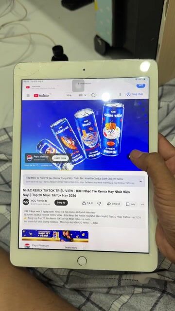 Apple iPad Air 2 16GB Bạc. Mua bán Máy tính bảng tại Thành phố Thủ Dầu Một Bình Dương được đăng bởi LUZY 249 hình 1